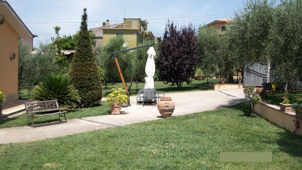 Il Giardino Degli Ulivi Panzió Canneto  Kültér fotó